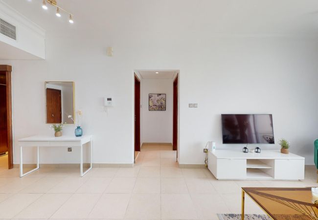 Apartment in Dubai - Exquisite 1 Bedroom Apartment in the 8 Boulevard Walk Downtown