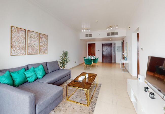 Apartment in Dubai - Exquisite 1 Bedroom Apartment in the 8 Boulevard Walk Downtown